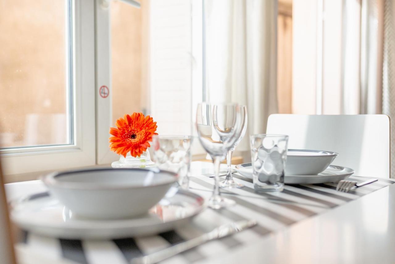Le 9Eme- Metro Valmy-Homalyon Apartment Luaran gambar