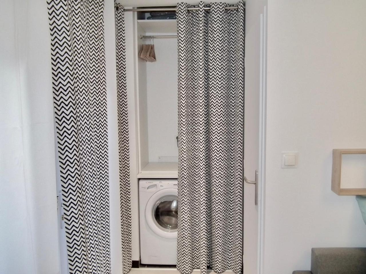 Le 9Eme- Metro Valmy-Homalyon Apartment Luaran gambar